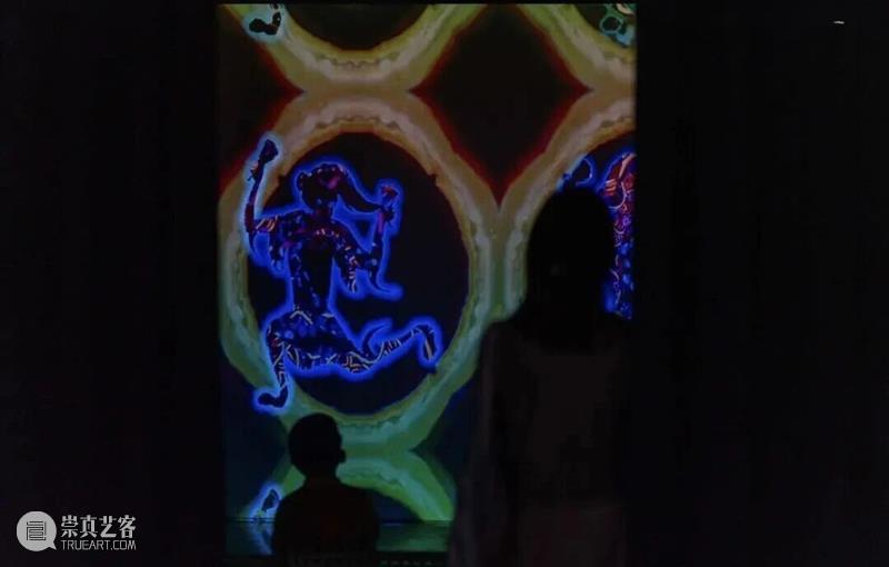 天有异象！ 崇真艺客