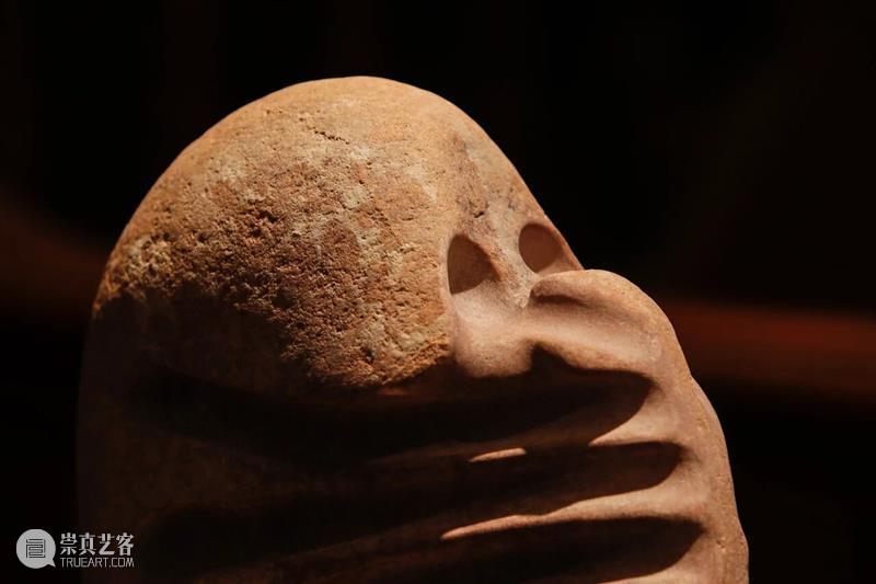 偏锋 展览 | 《黄金与羽毛：邬建安个展》于张园揭幕 崇真艺客