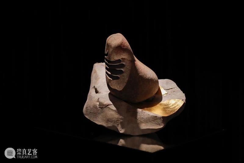 偏锋 展览 | 《黄金与羽毛：邬建安个展》于张园揭幕 崇真艺客