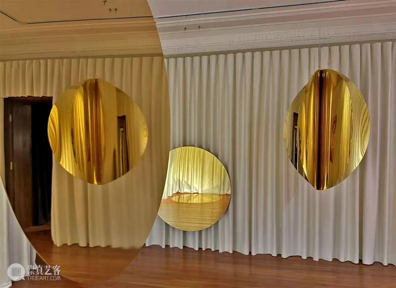 偏锋 展览 | 《黄金与羽毛：邬建安个展》于张园揭幕 崇真艺客