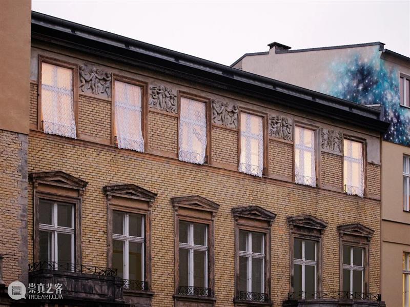 户尔柏林 | 群展「一色之伤 A Single Hurt Color」| 正在展出 崇真艺客