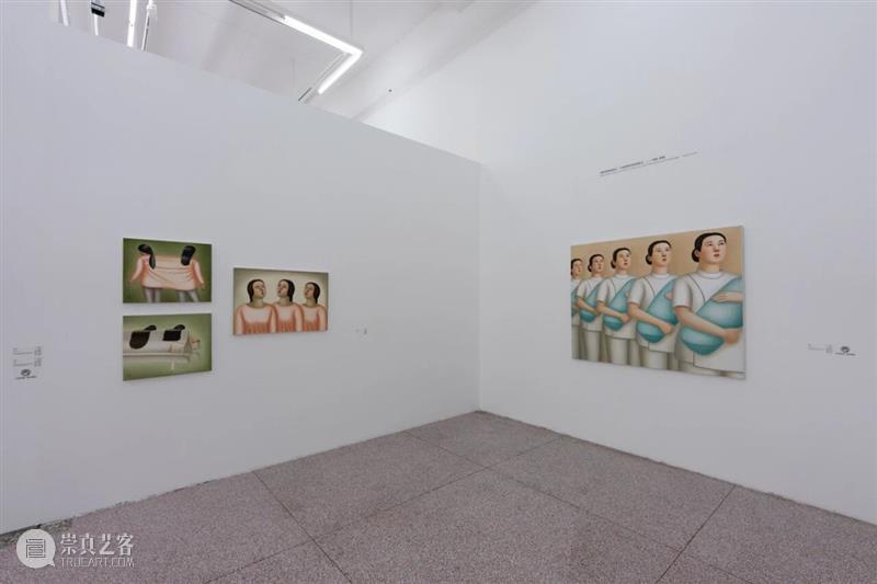 「女性艺术家访谈」张子轩:我画的是“令人不快”的真实,但这也是你的故事 崇真艺客