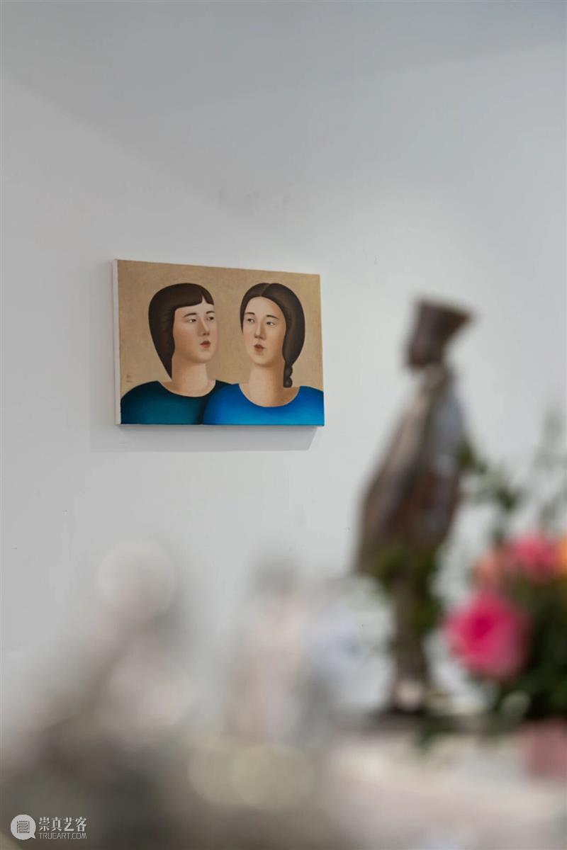 「女性艺术家访谈」张子轩:我画的是“令人不快”的真实,但这也是你的故事 崇真艺客