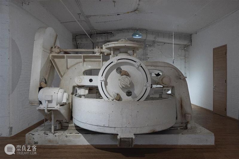 “袅绕——智的齐物”|文/张嘉荣 崇真艺客