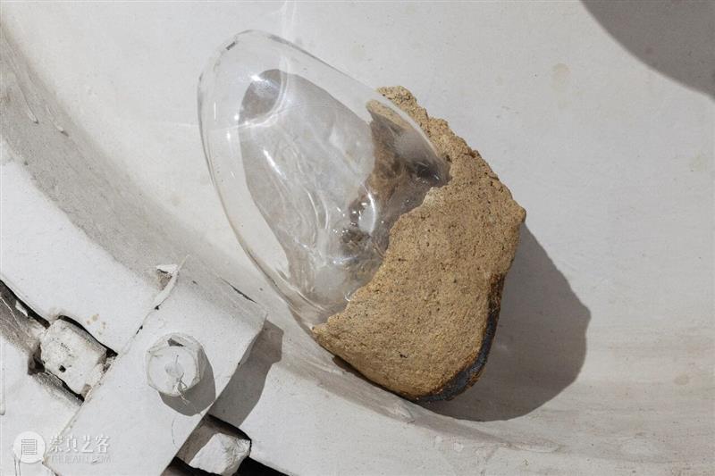 “袅绕——智的齐物”|文/张嘉荣 崇真艺客