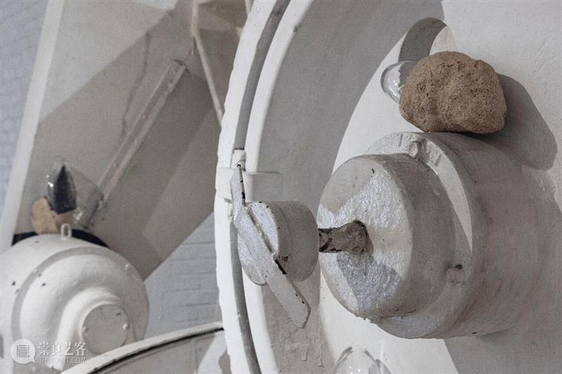 “袅绕——智的齐物”|文/张嘉荣 崇真艺客