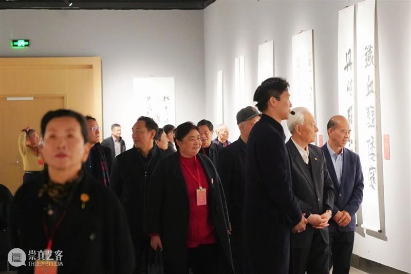 现 场 | “人民的胜利——纪念中国人民抗日战争暨世界反法西斯战争胜利80周年主题书画展”启动仪式在盐美举行 崇真艺客