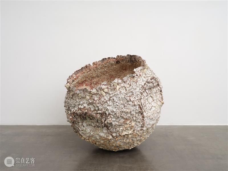 乔伊斯·佩扎罗 (Joyce Pensato)、安永正臣 (Masaomi Yasunaga) | 迈阿密当代艺术学院博物馆 崇真艺客