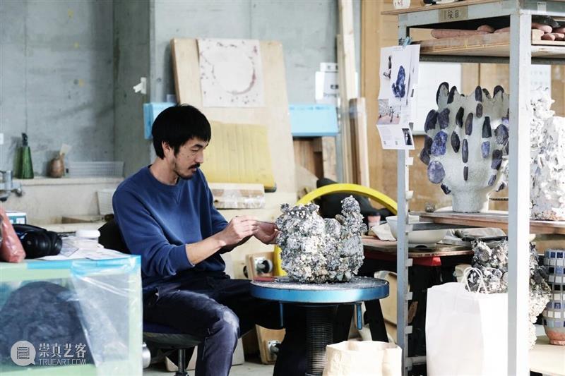 乔伊斯·佩扎罗 (Joyce Pensato)、安永正臣 (Masaomi Yasunaga) | 迈阿密当代艺术学院博物馆 崇真艺客