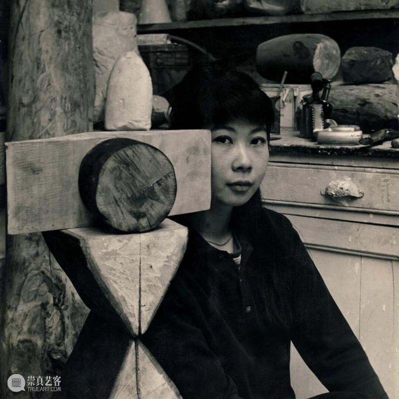 光影流转的律动与冥思——“林金：枕水漱石”正在UCCA沙丘展出 崇真艺客