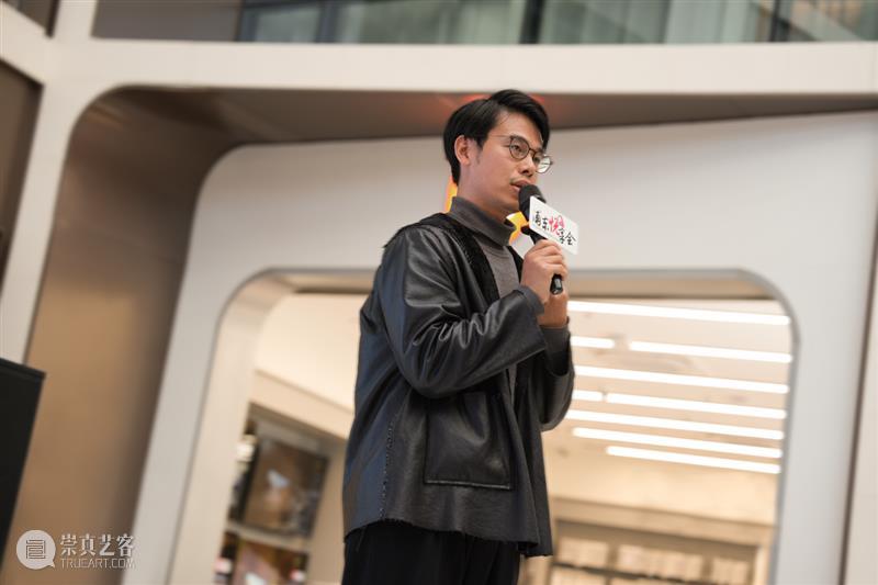 讲座回顾 | 《情绪的“房间”：用食物拆解伍尔夫文学中的心灵褶皱》 崇真艺客