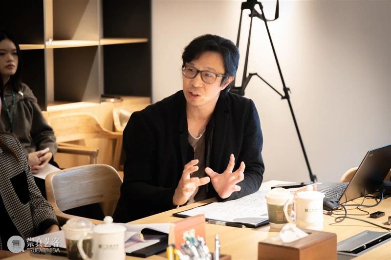 聚焦学术现场 | 潜象·共生：中日韩抽象艺术研讨会解码亚洲美学新维度   崇真艺客