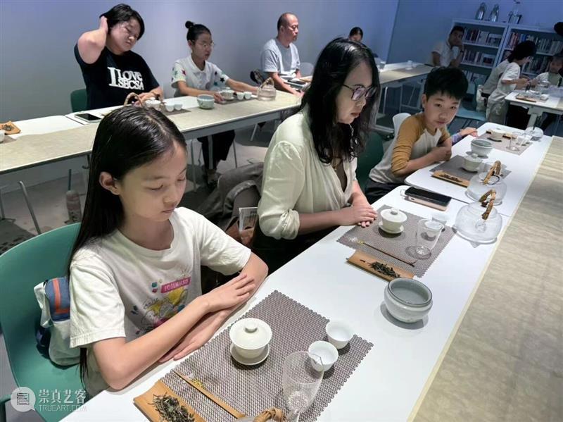A2M KIDS｜【小小茶艺师】第十堂：一盏茶的时光——感恩与传承亲子茶会 崇真艺客