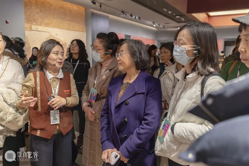 活动回顾 | 2025国际志愿者日:湖北美术馆志愿者团队馆际交流活动 崇真艺客
