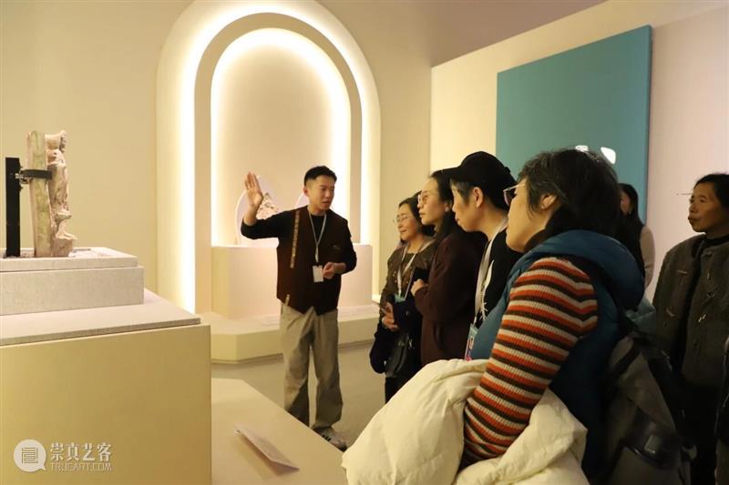 活动回顾 | 2025国际志愿者日:湖北美术馆志愿者团队馆际交流活动 崇真艺客