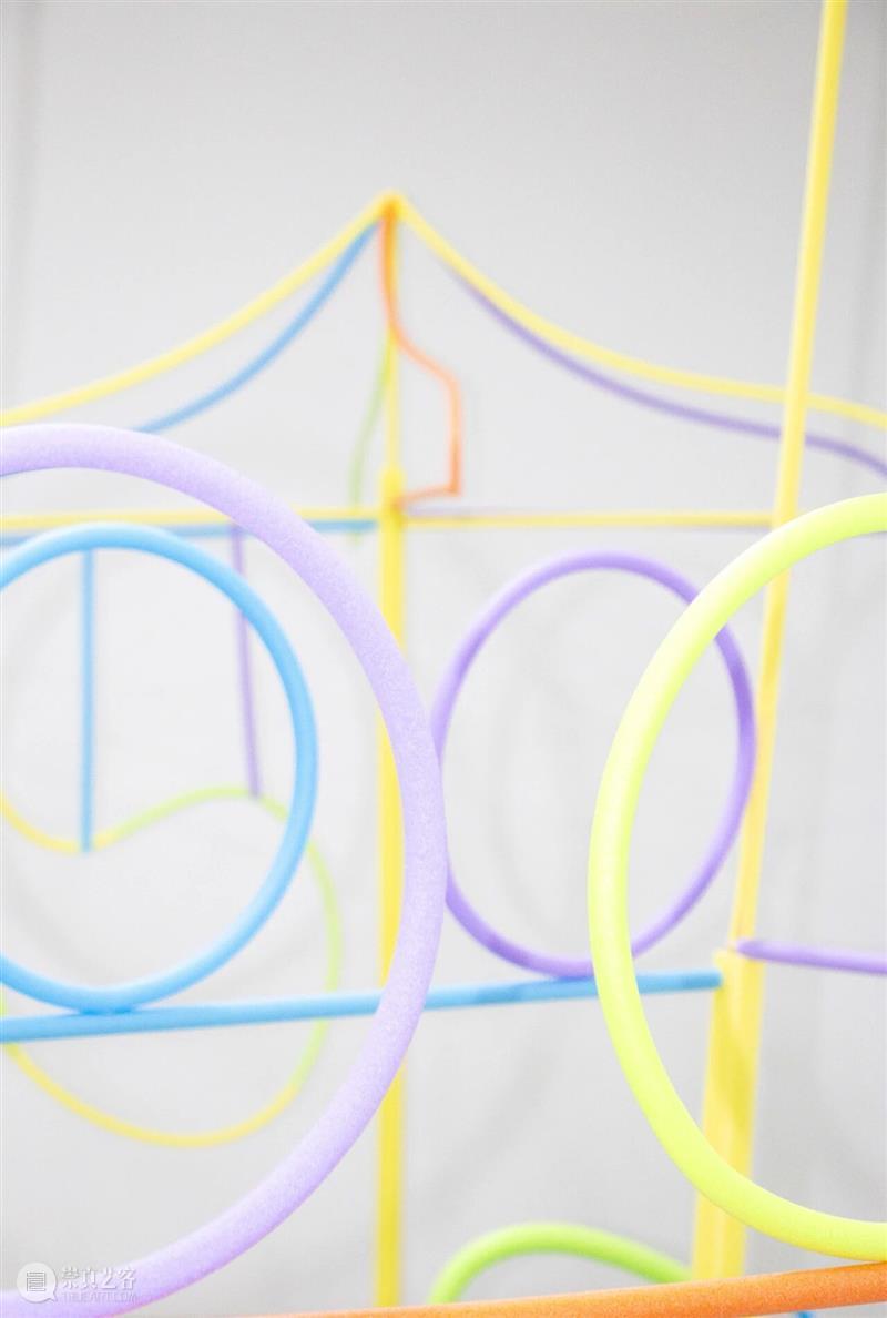 展览现场｜滑梯，旋转木马，跷跷板 Slides, Carousels, Seesaws 崇真艺客