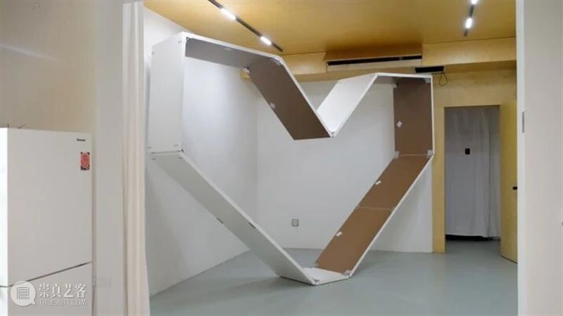 展览现场｜滑梯，旋转木马，跷跷板 Slides, Carousels, Seesaws 崇真艺客