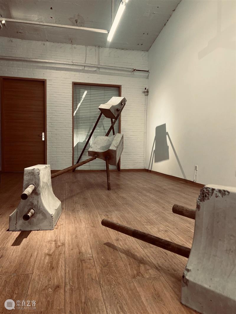 对谈现场|“短-路”?主持人 张嘉荣/嘉宾 杭春晖 杜昕蕤 蔡磊 崇真艺客