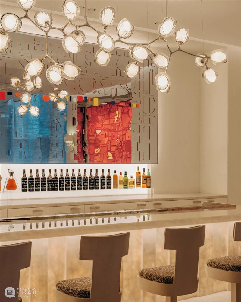 洪浩｜《往复》与《万相》亮相北京迪奥之家 崇真艺客