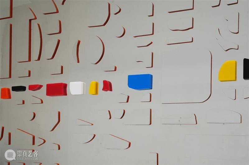 洪浩｜《往复》与《万相》亮相北京迪奥之家 崇真艺客