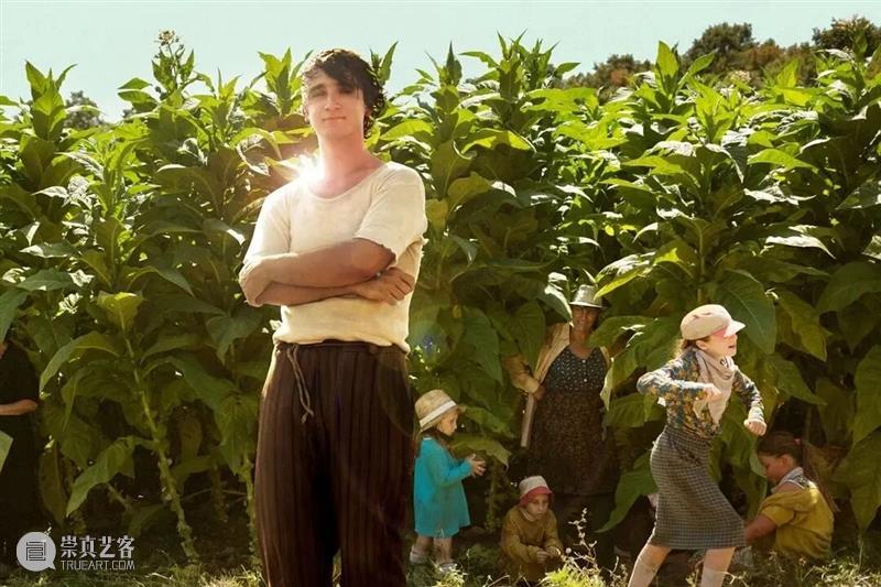 全球数十家媒体将其列为年度佳片，马丁·斯科塞斯、索菲亚·科波拉等影人大力推荐！ 崇真艺客