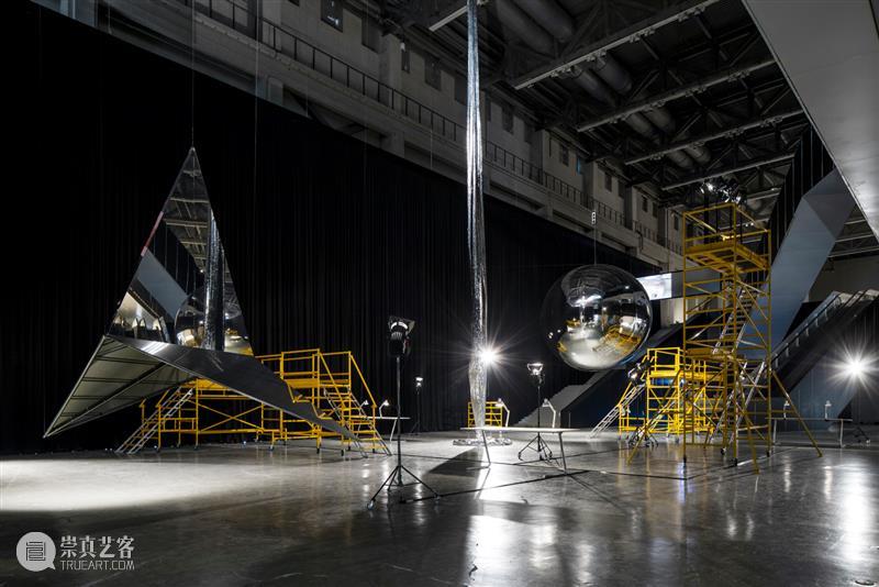 15届上海双年展_开启花儿与蜜蜂的约会｜国家美术·关注 博文精选 丨 崇真艺客