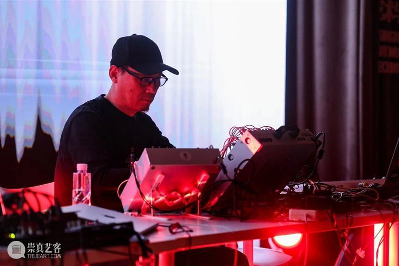 声谱象限Spectrum Quadrant | 设备、技术与美学选择 崇真艺客