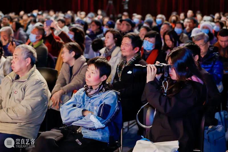 现场丨 以绘画、文学与戏曲共叙一座城，“中华艺术大家说”今日重磅呈现 崇真艺客