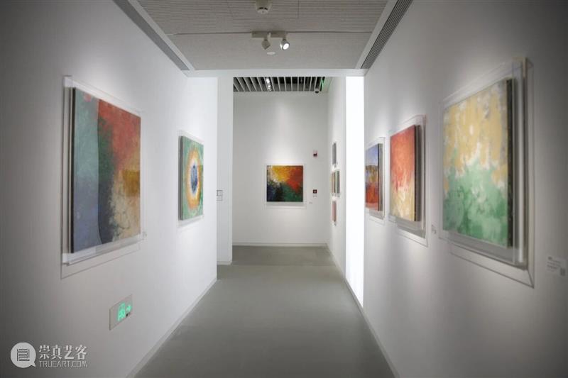 震旦美术馆 | 2025年度回顾（内含福利） 崇真艺客