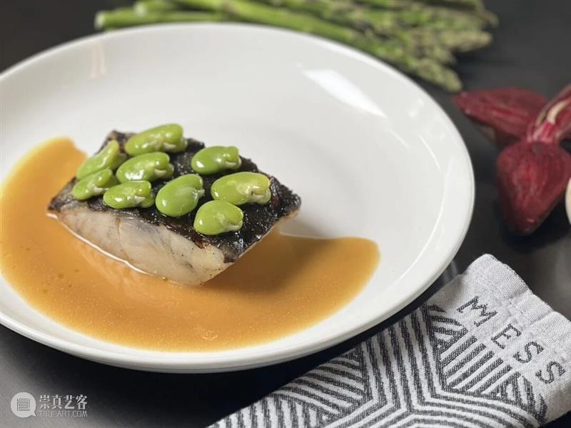 美味狂欢！MESS跨年派对 一起倒数迎接新年~ 崇真艺客