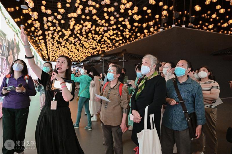 AI赋能传世长卷：德基艺术博物馆凭“金陵图数字艺术展”闪耀国际舞台 热点聚焦  德基艺术博物馆 人工智能在博物馆中的作用 第43届联合国教科文组织大会 崇真艺客