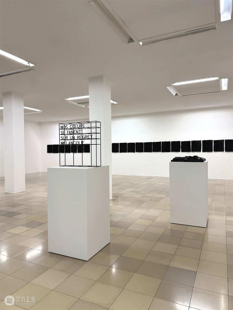 展览现场｜乔尔·安德里亚诺马里索（Jo?l Andrianomearisoa）「情感与欲望之器」@ 路德维希博物馆 崇真艺客