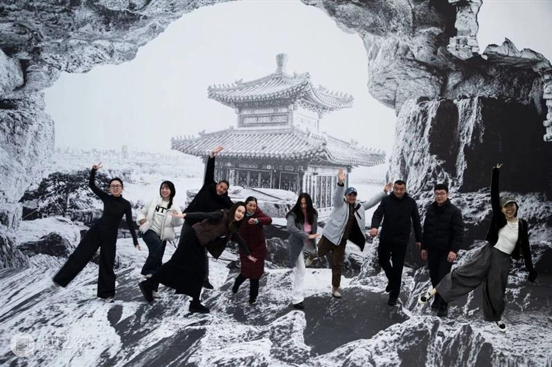 常青画廊祝大家节日快乐 ? 崇真艺客