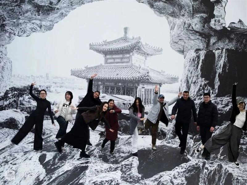 常青画廊祝大家节日快乐 ? 崇真艺客