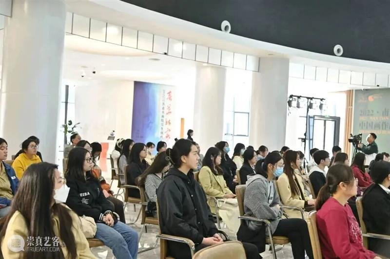 赴一场艺术之约，开启元气满满的新年！ 崇真艺客