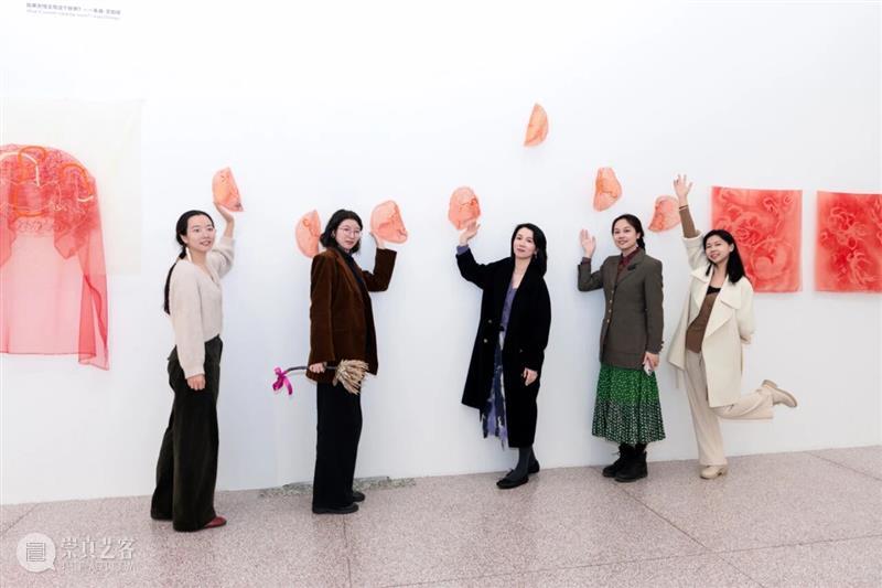 「女性艺术家访谈」岳明月：我不想将生育浪漫化 崇真艺客