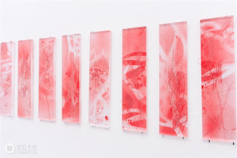 「女性艺术家访谈」岳明月：我不想将生育浪漫化 崇真艺客