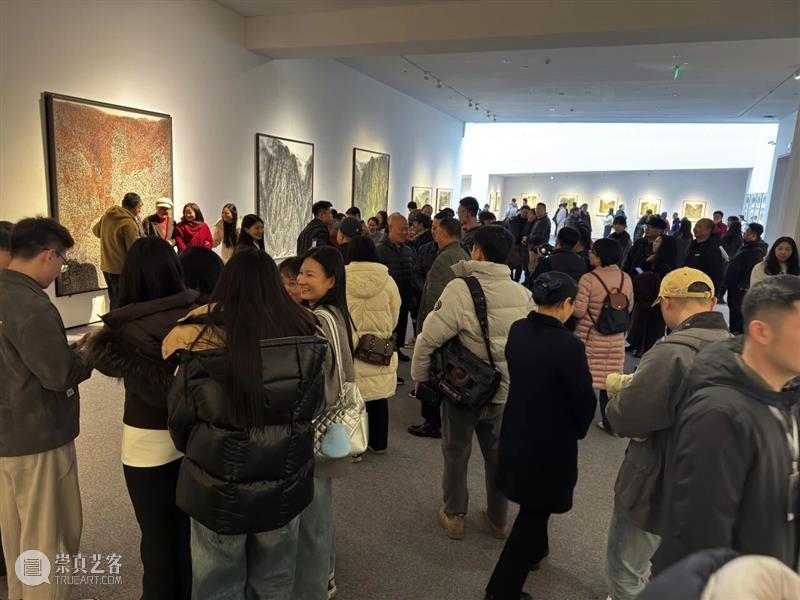 现场｜ 孤峰不与众山俦——唐允明山水画展在四川美术学院开幕 崇真艺客