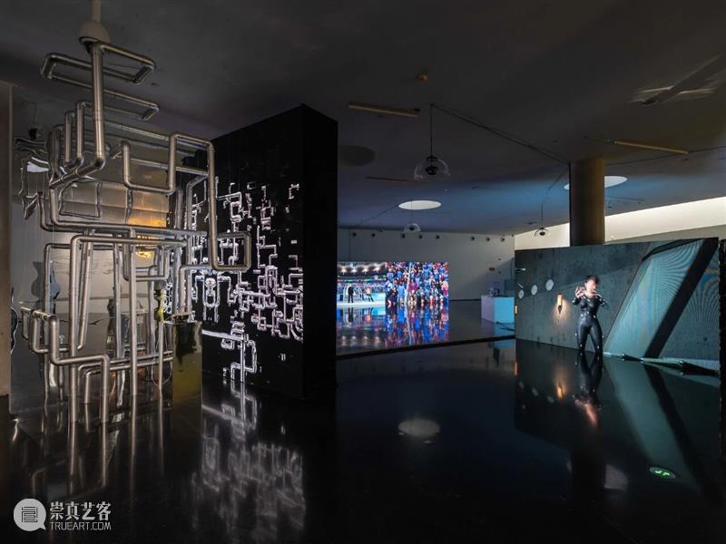 TANK 时刻|油罐中的2025年 崇真艺客