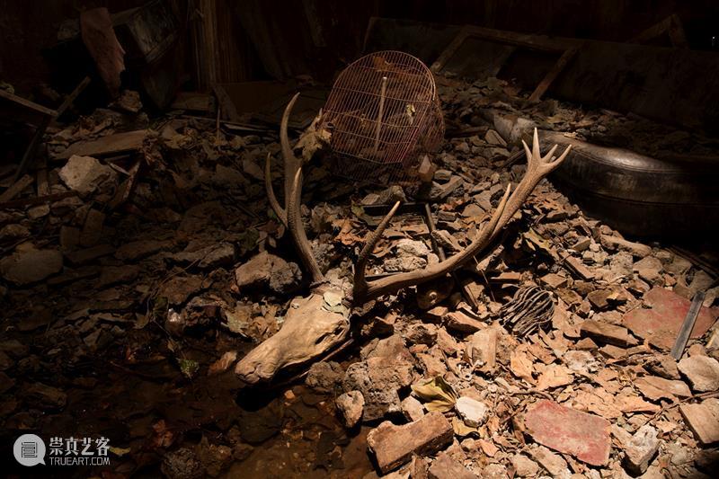 KennaXu画廊 | 艺术家梅廷·切利克 (Metin ?elik) 崇真艺客