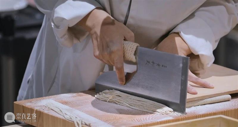 我居然在一档美食综艺里看到了久违的公平 崇真艺客