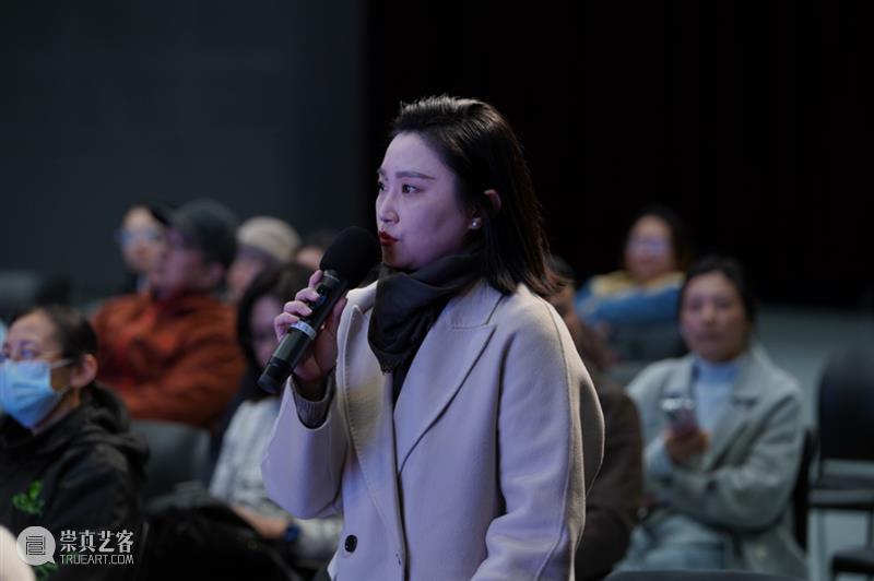 现场 | 岭南文化名家大讲堂：数智时代的美术馆：科技如何重塑展览与艺术语言 崇真艺客