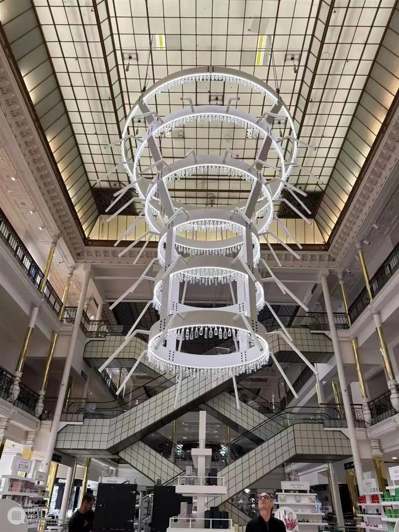 宋冬｜从复兴岛船厂到巴黎百货商场 崇真艺客