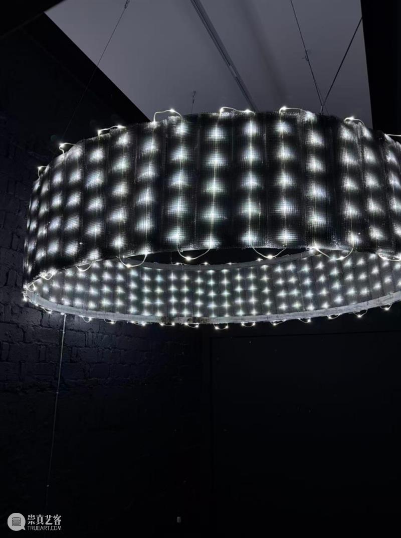 朱东泽_一座可以被居住的“清澈的房子”｜国家美术·关注 崇真艺客