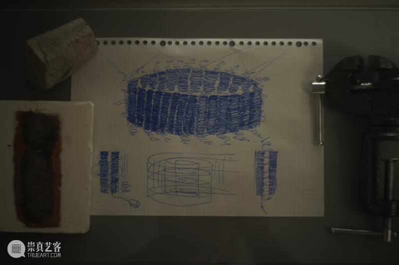 朱东泽_一座可以被居住的“清澈的房子”｜国家美术·关注 崇真艺客