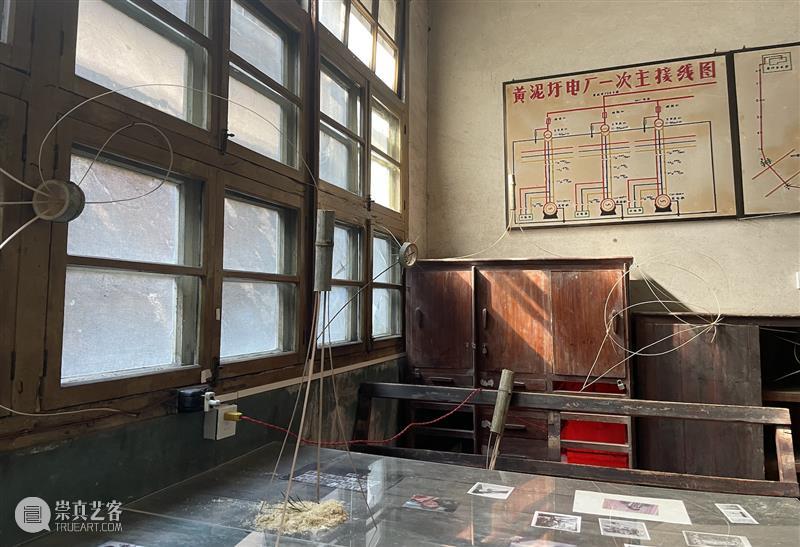 怪东西及舞厅复活计划｜黄译轮值手记 崇真艺客