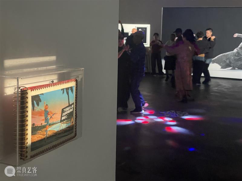 怪东西及舞厅复活计划｜黄译轮值手记 崇真艺客