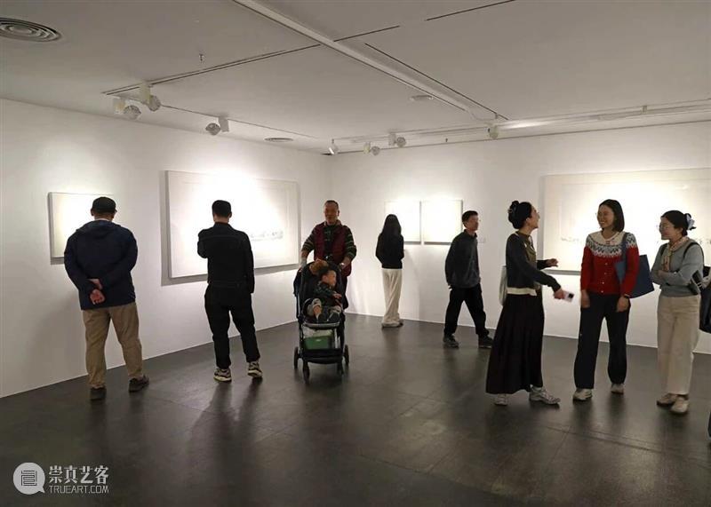 水墨艺术家李周卫个展“故事集”开展！到广东美术馆本馆看遍人间“世相” 崇真艺客