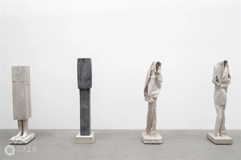 Ropac 巴黎展览｜欧文·沃姆（Erwin Wurm）个展 “明天：对” 崇真艺客