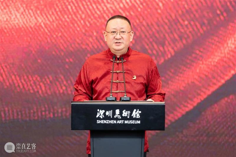 深圳美术馆携手TTF AI创意珠宝，以《征万里》马年胸针开启文化创新合作新篇章 崇真艺客